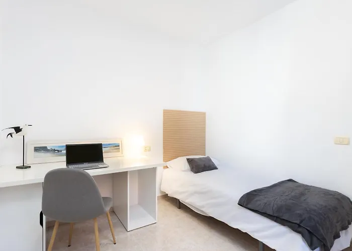 Tenohomes Warm And Comfortable Stay, Silos 펜션 *